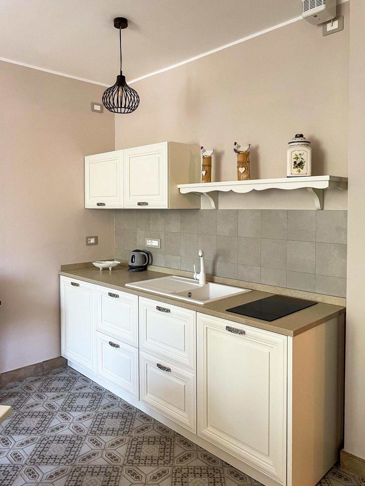 הוילה Magliano Alfieri Cascina San Bernardo מראה חיצוני תמונה