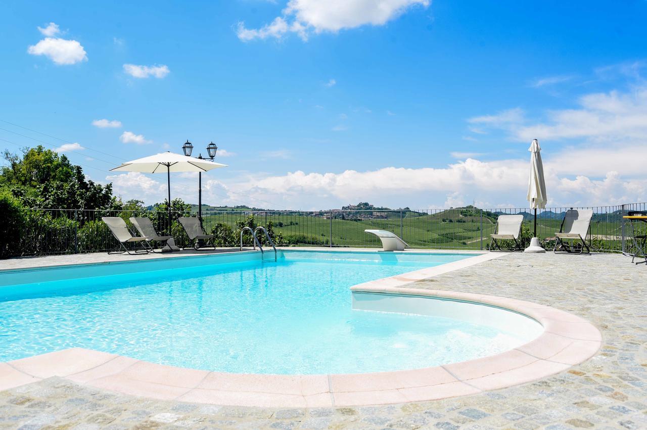 הוילה Magliano Alfieri Cascina San Bernardo מראה חיצוני תמונה